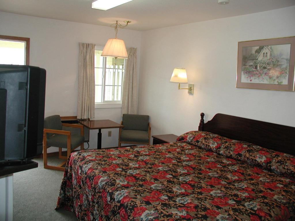 Valley Inn - Lebanon Oregon Rom bilde